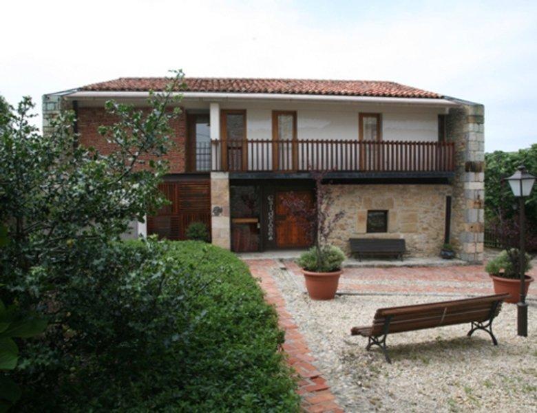 Posada Los Calderones Santillana del Mar Extérieur photo